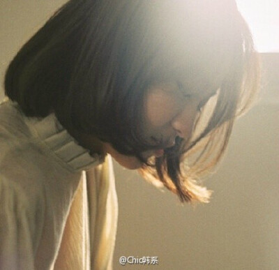 短发 女生头像