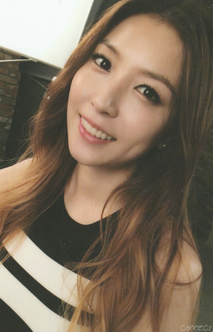 boa 2015 韩八辑专辑内页扫图carrie #boa##kiss my lips