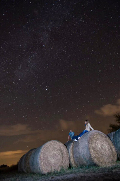 夜晚天空背景图