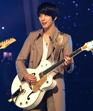 郑容和 cnblue 吉它