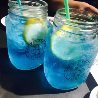 饮料外貌控#超级美的蓝色