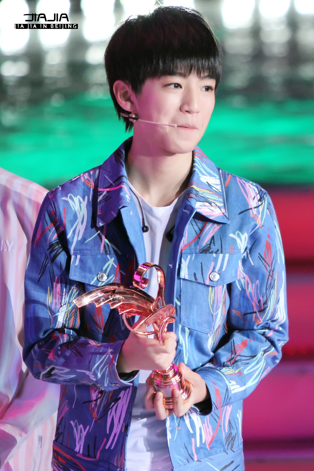 王俊凯#tfboys王俊凯#tfboys 20150413深圳音乐风云榜 cr 镓镓