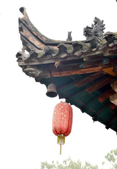 【 中国古建小品 · 飞檐 】--- " 飞檐为汉族建筑民族风格的重要表现