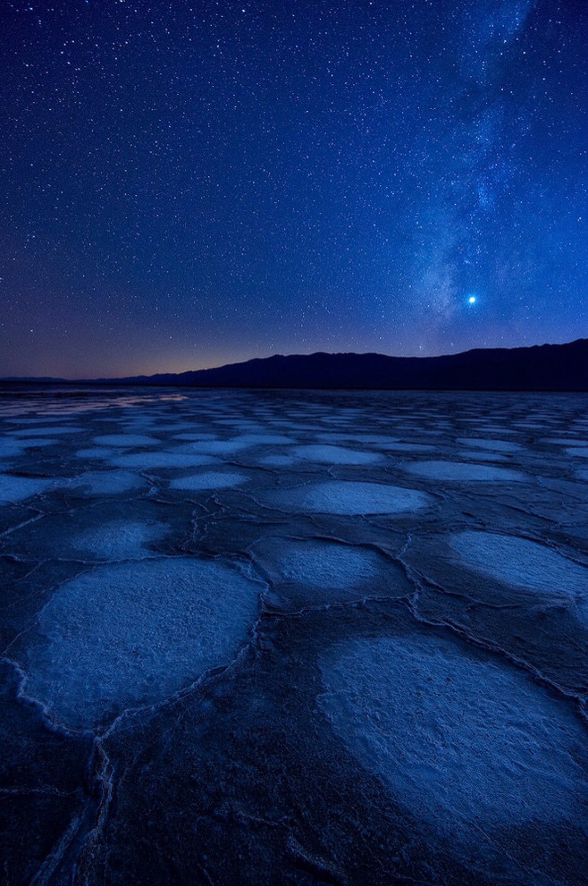 iPhone手机背景 竖屏,iPhone手机背景全屏 唯美星空 夜景 夜空 星光 自然风景 iphone手机壁纸 唯美壁纸 锁屏