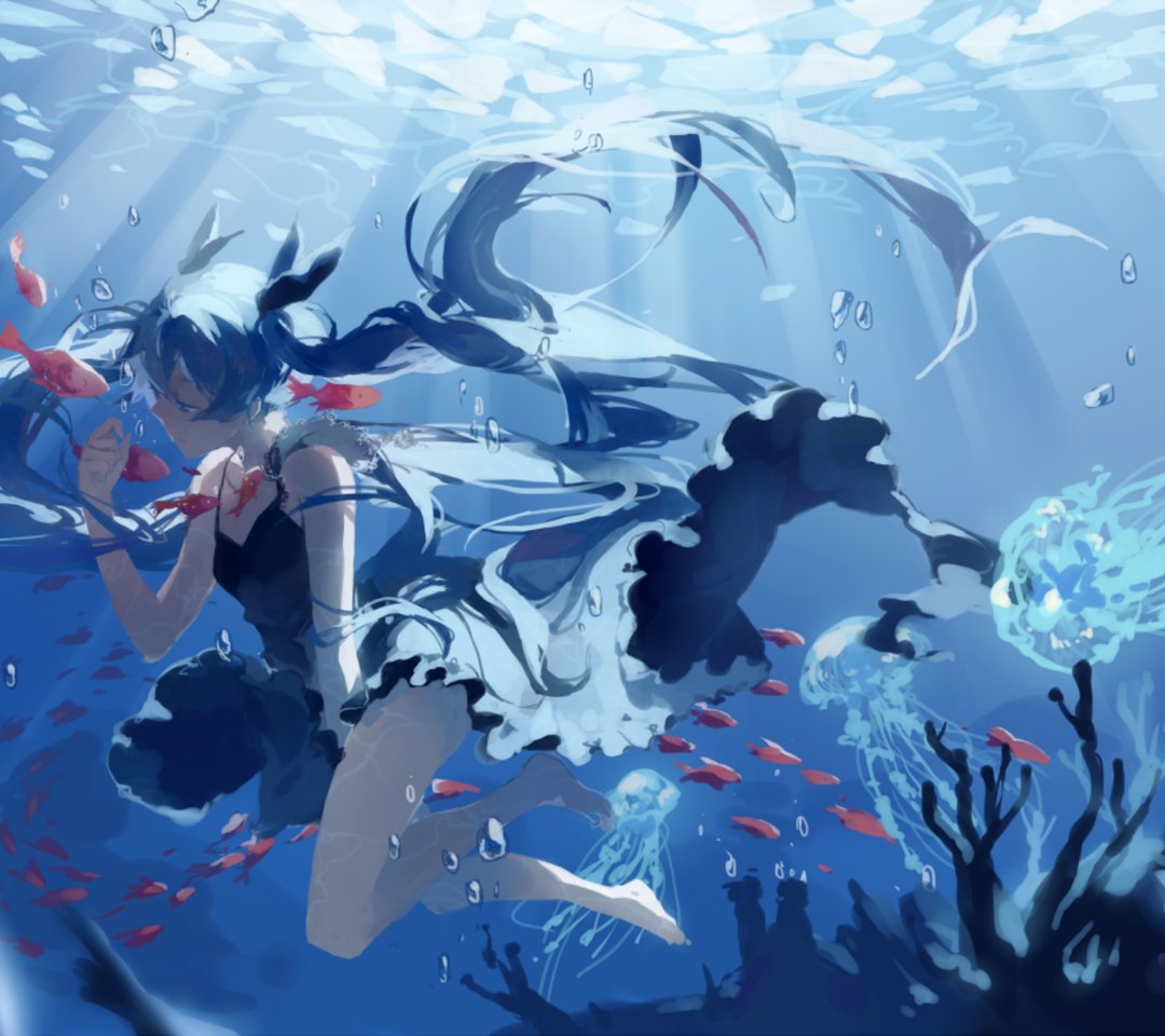 初音深海