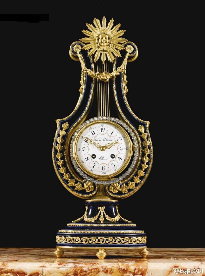 :路易十六世风格钴蓝色塞夫尔风格瓷片镶铜鎏