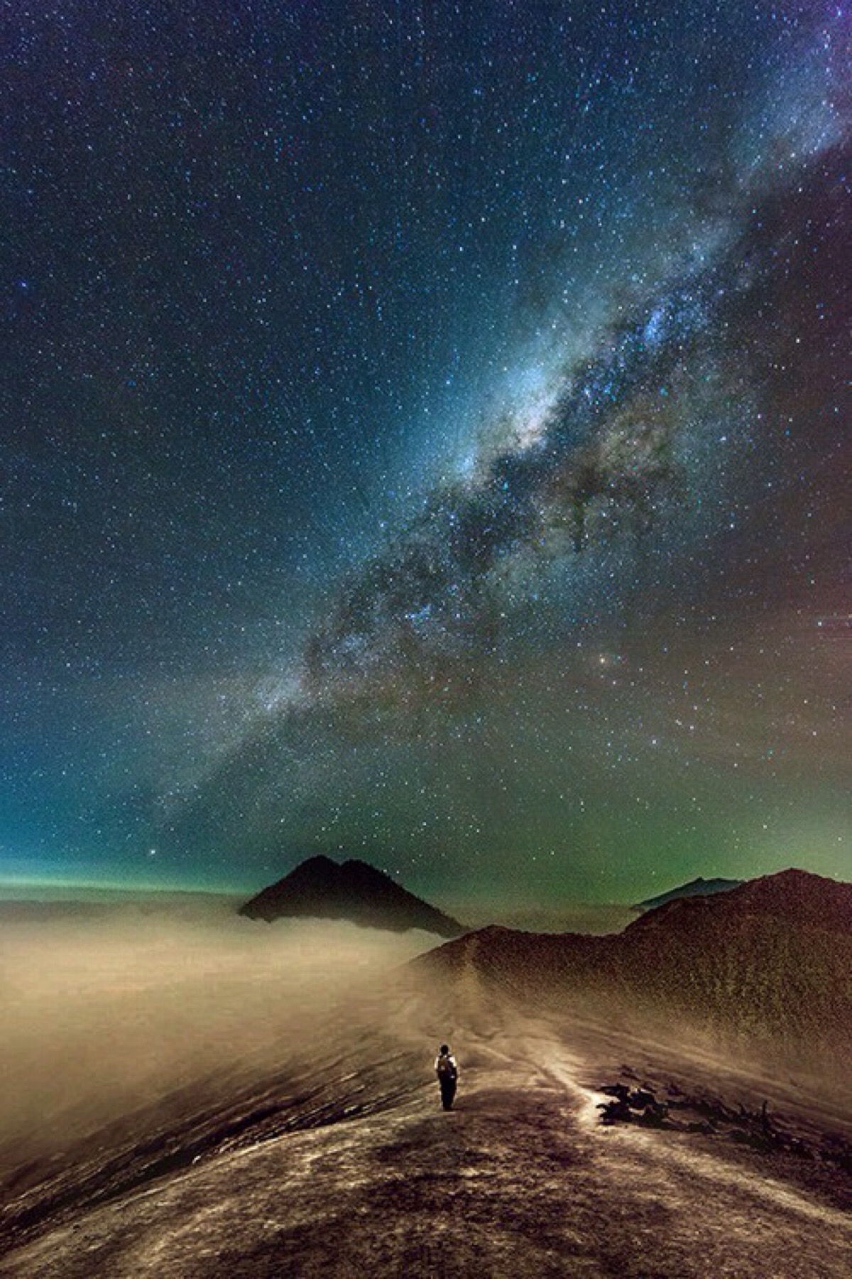 唯美星空 夜景 夜空 星光 自然风景 iphone手机壁纸 唯美壁纸 锁屏