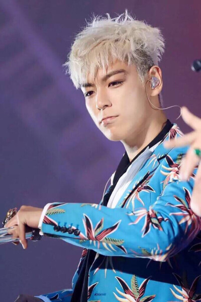 top 崔胜贤 bigbang