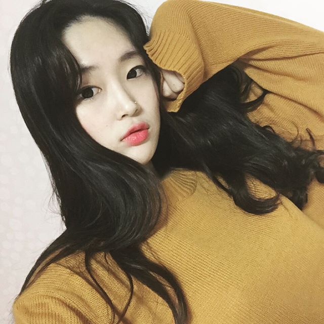暴力颖の 女生头像 韩系女头