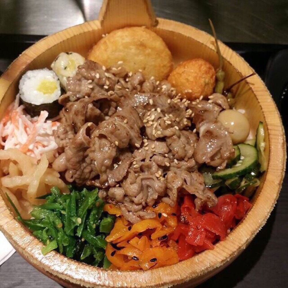 韩国美食kokorobento桶饭