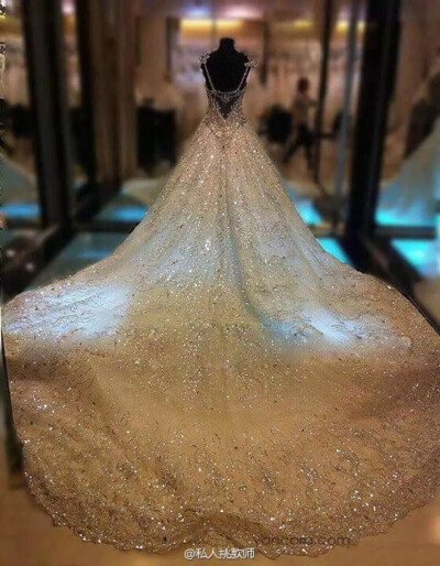 钻石婚纱