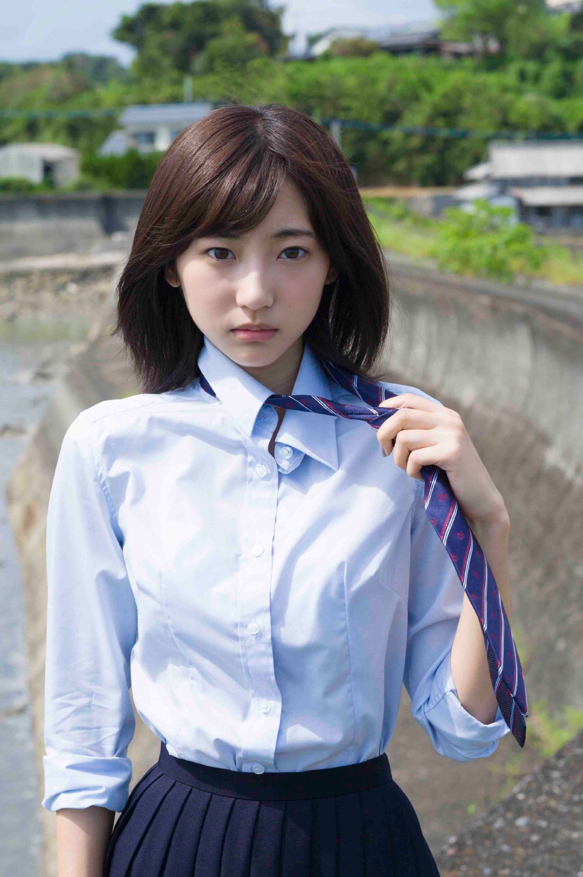 艺人校服篇 武田玲奈 女生扯起领带来 堆糖 美图壁纸兴趣社区