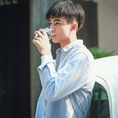 qq头像黑暗系男头