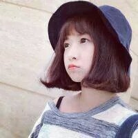 短发女生头像