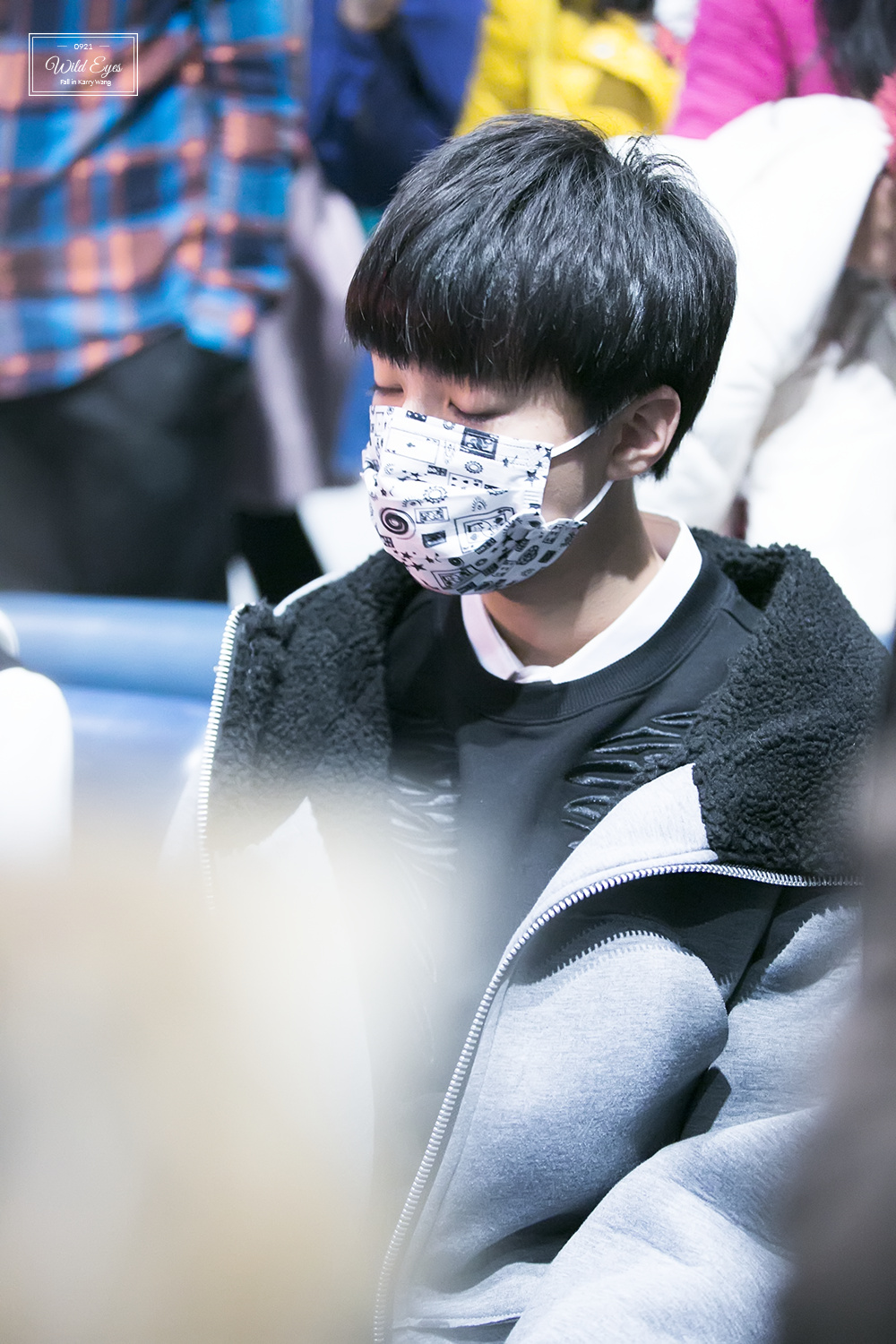 王俊凯#tfboys王俊凯#tfboys 151130 北京首都机场-重庆江北