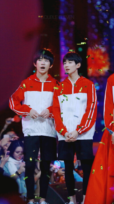 易烊千玺#王源#tfboys王源#tfboys 湖南卫视跨年 高清 美颜 帅气