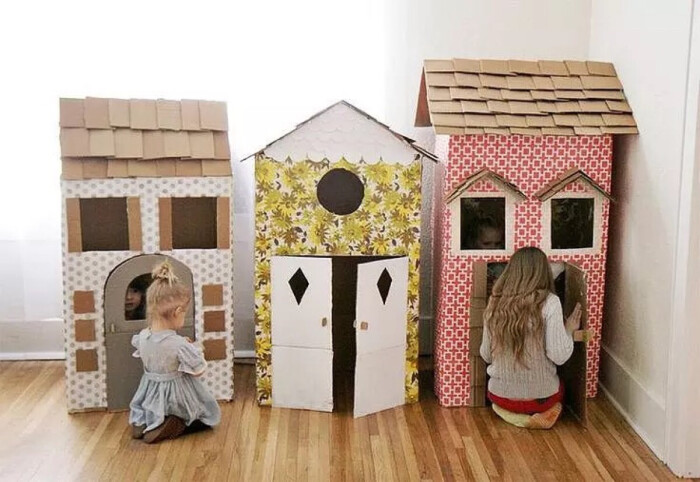 纸箱制作小房子