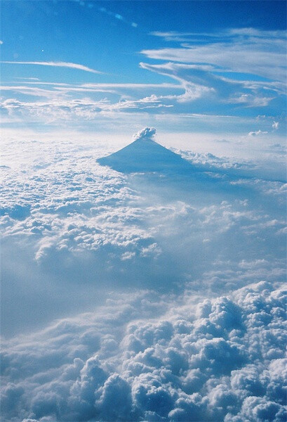 大海 天空 蓝色 壁纸 桌面 海水 海边 海浪 浪花