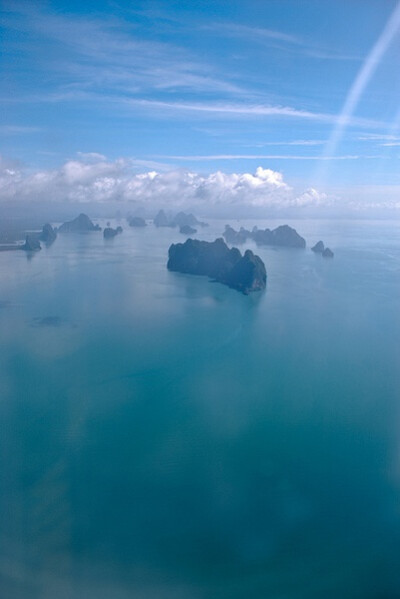 大海 天空 蓝色 壁纸 桌面 海水 海边 海浪 浪花