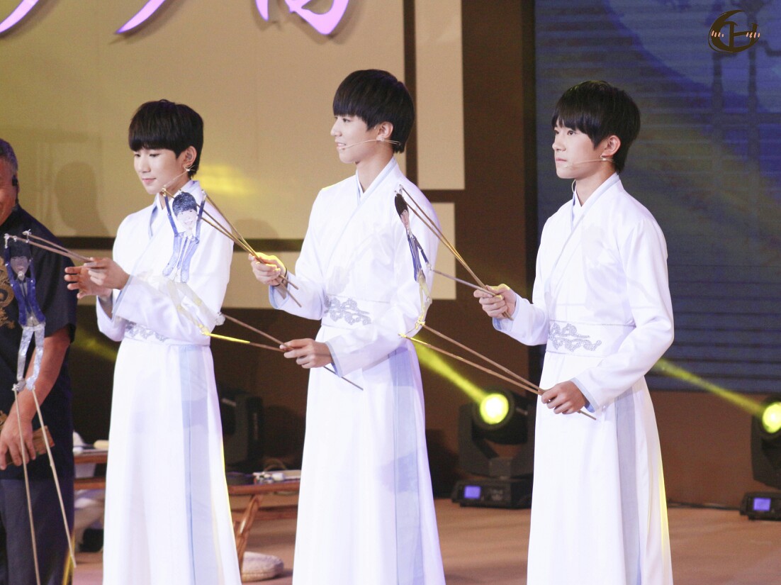 tfboys 151004 步步高家教机超级公开课【一蓦铁树丛生花,一墨醉了谁