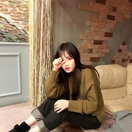 [韩系 女生 欧美 半身 唯美 遮脸 镜子照 中式风 安静 可爱 卖萌 个性