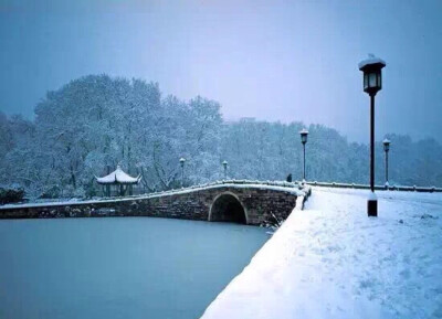 杭州西湖 断桥残雪