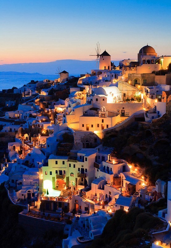 oia, santorini island, greece.希腊圣托里尼岛伊亚小镇.