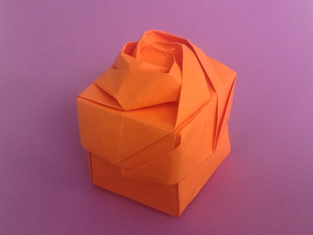 折纸—玫瑰花装饰小礼盒(a4纸)
