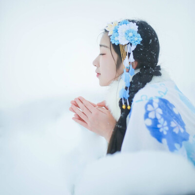 雪景古风真人女头