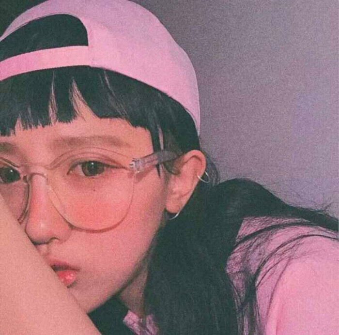 女头女生头像韩国头像欧美头像背影头像复古头像意境头像 喜欢点赞