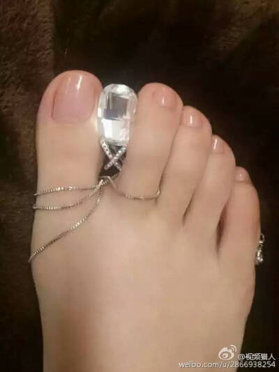 性毓的繁图集 玉足 美脚 足控