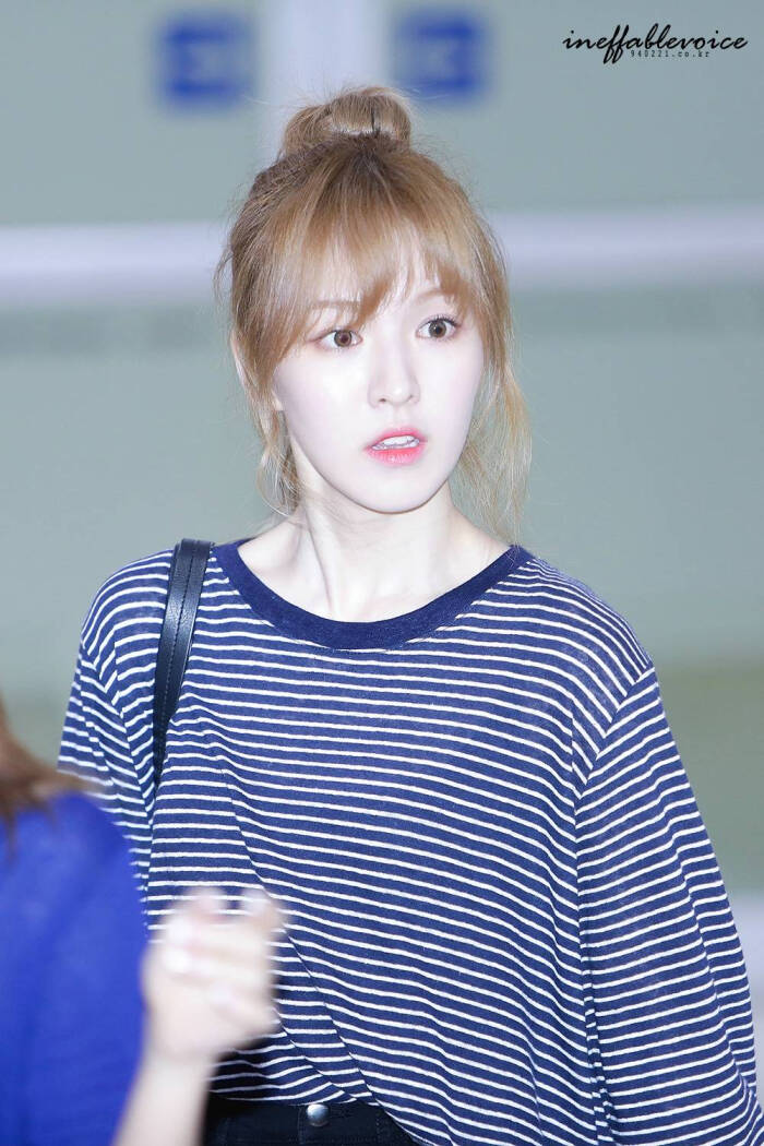 Red Velvet 孙承欢wendy 机场私服 堆糖 美图壁纸兴趣社区