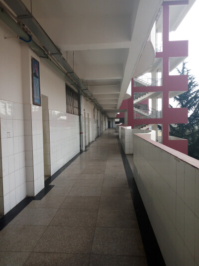学校走廊.