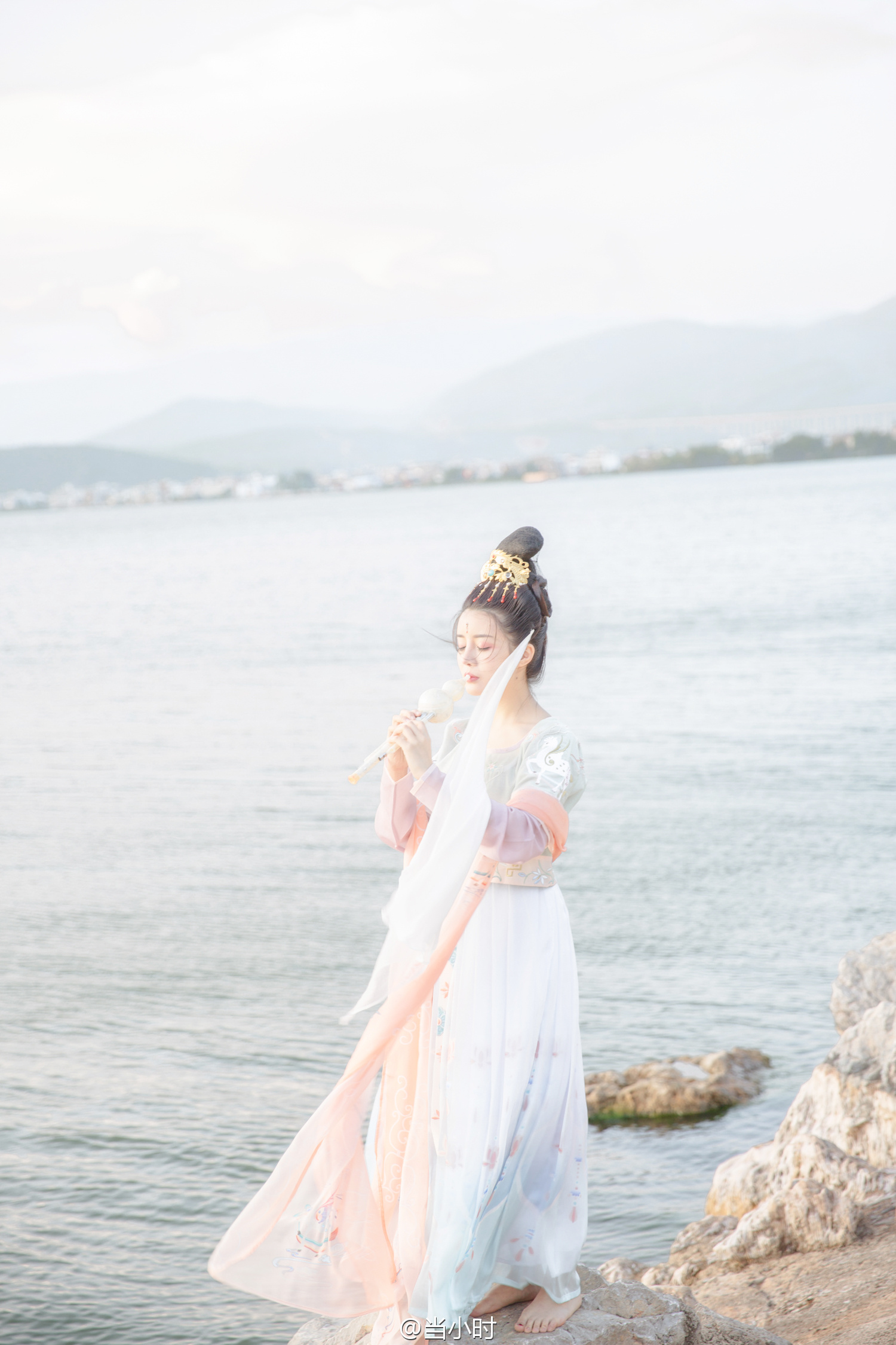 湘水河边,伊人独立古风,古装,汉服