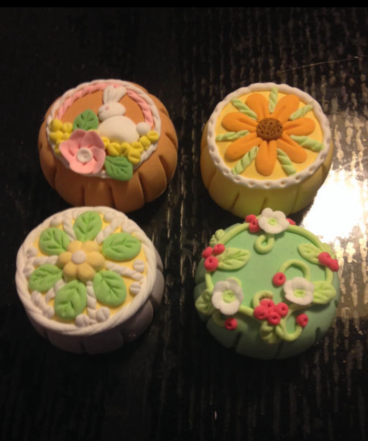 好运中秋·和美团圆——小小设计师用超轻粘土做月饼_文化