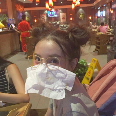 双丸子头.女生头像