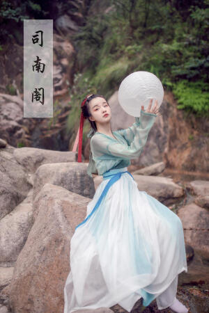 司南阁汉服 褙子 交领襦裙 堆糖 美图壁纸兴趣社区