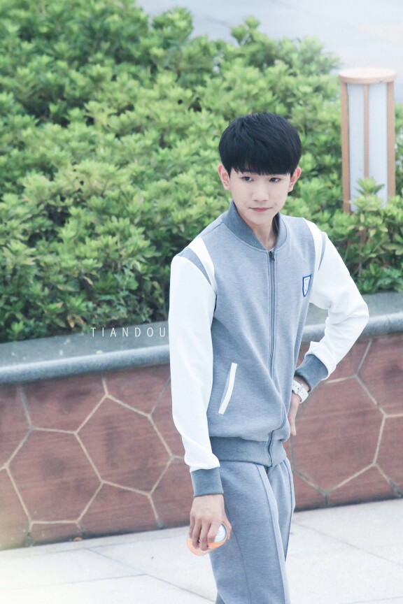 王源 #tfboys 电视剧我们的少年时代 拍摄花絮