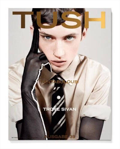 troye sivan 写真