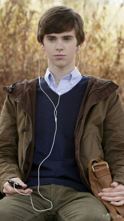 海默freddie highmore