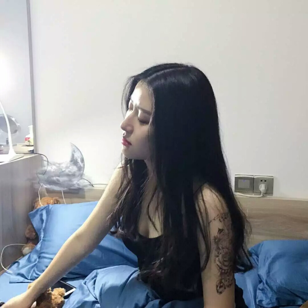 纨绔女^ 玩网女头/女生头像/头像/韩系女头/女头/个性/酷/可爱/性感