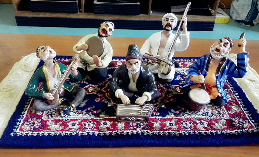 新疆民族特色人物系列场景十二木卡姆软陶手工制作