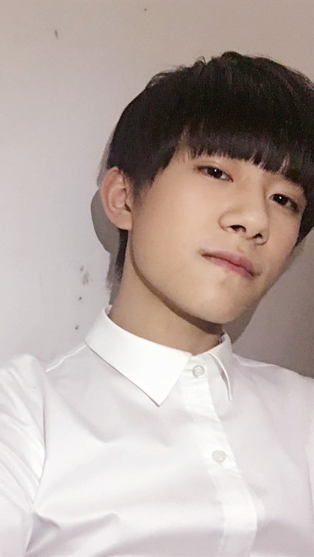 tfboys易烊千玺手机壁纸