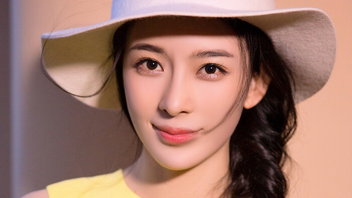 赵韩樱子时尚性感写真图片桌面壁纸