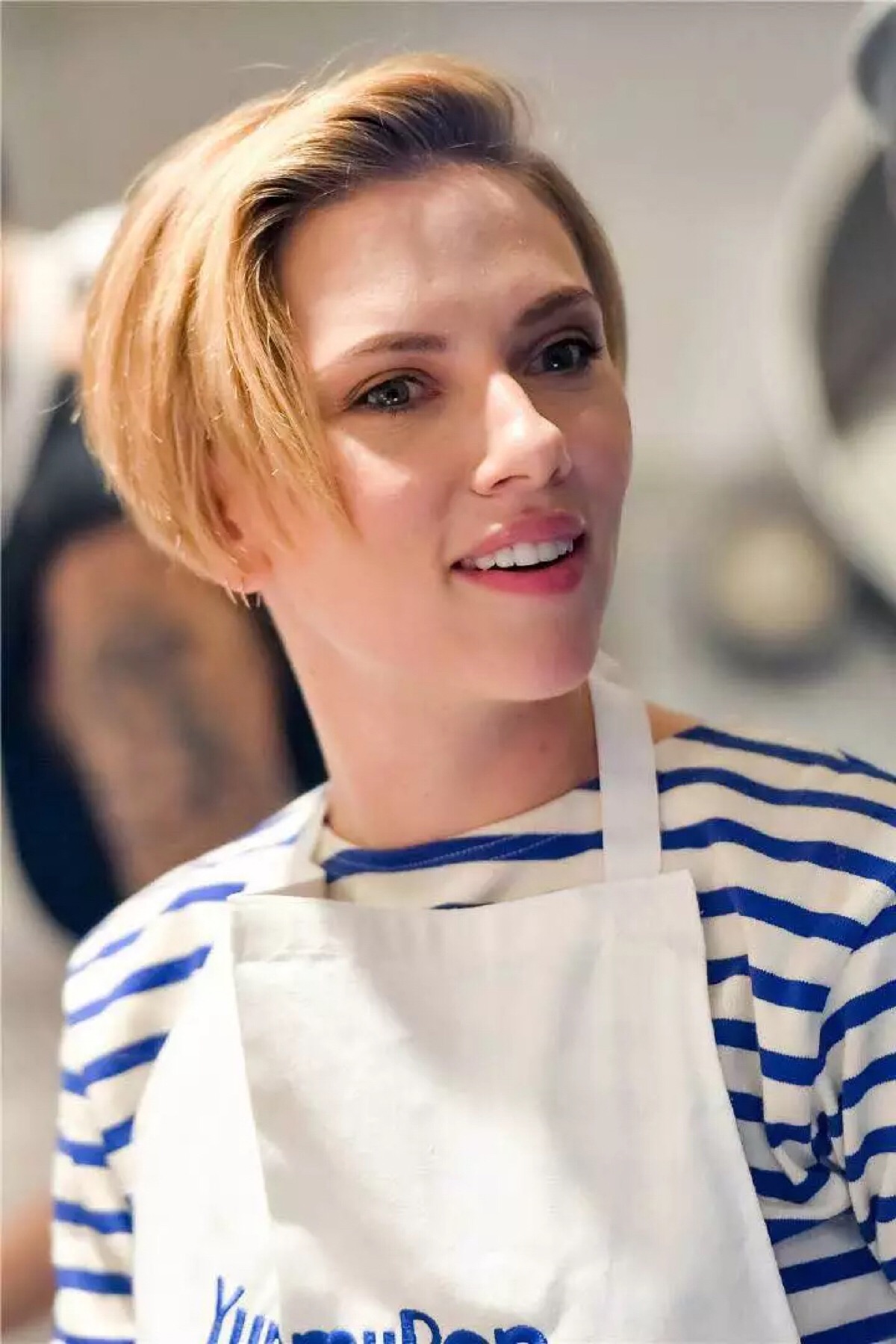 斯嘉丽·约翰逊(scarlett johansson),1984年11月22日生于纽约,美国女