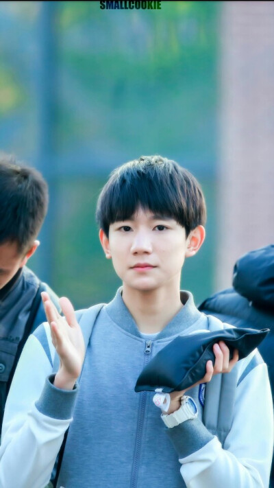 王源 #tfboys 电视剧我们的少年时代拍摄花絮 高清 可爱