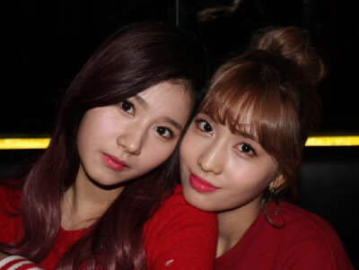 sana&momo