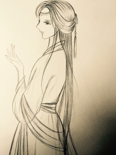 简单古风女子线稿