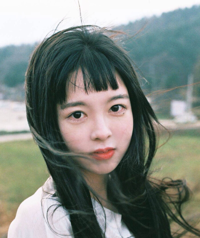 每轮月亮都不知所踪