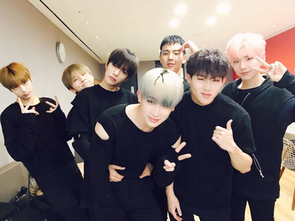 monstax